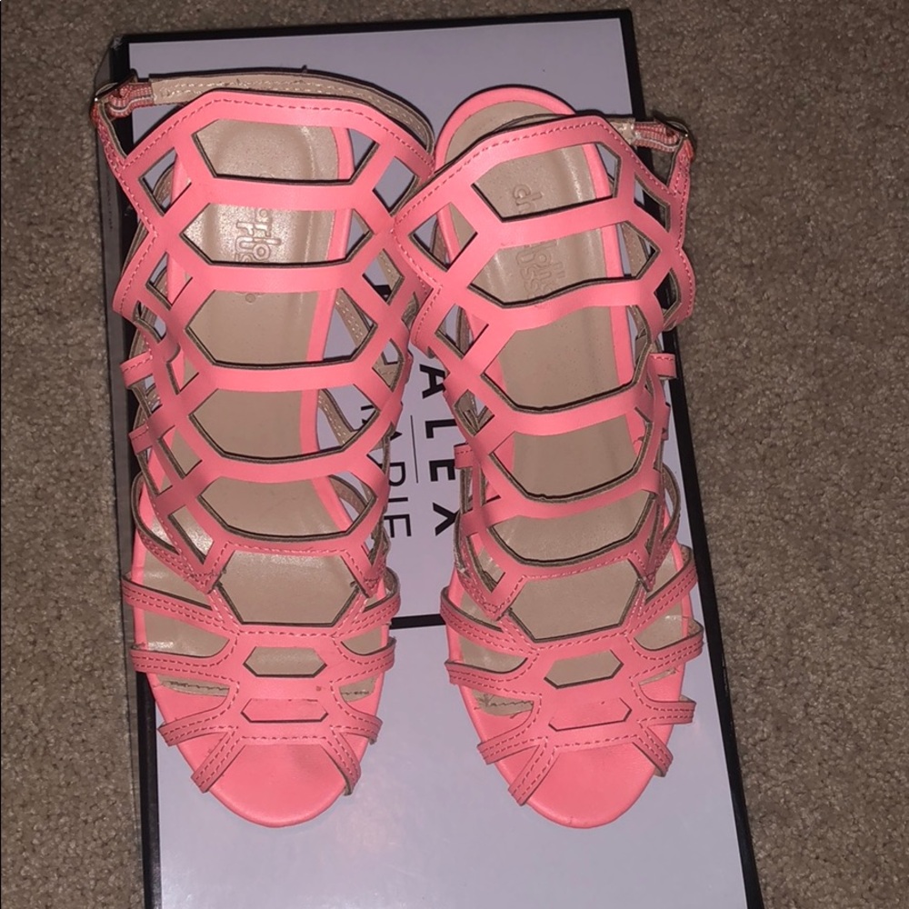 Coral Heels